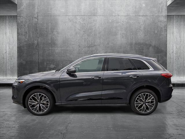 new 2025 Audi Q5 car, priced at $61,090
