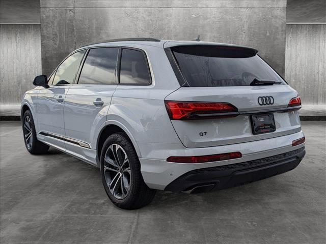 new 2025 Audi Q7 car, priced at $66,640