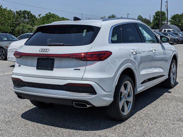new 2025 Audi Q5 car, priced at $61,390