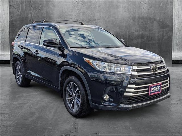 used 2018 Toyota Highlander car, priced at $26,120