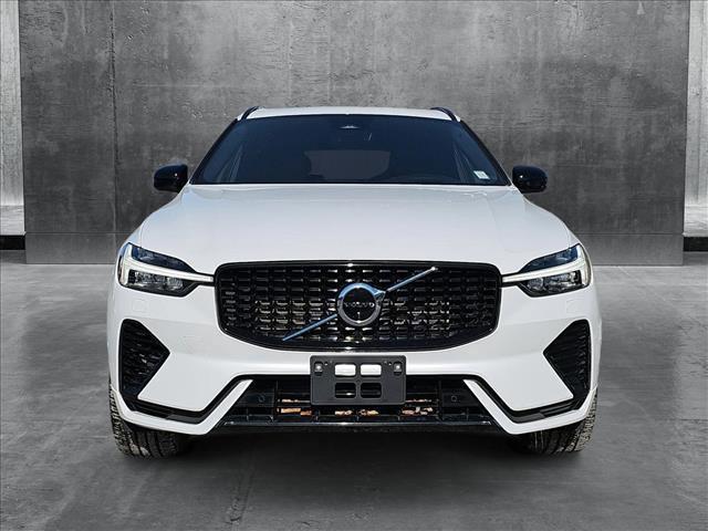 used 2022 Volvo XC60 Recharge Plug-In Hybrid car, priced at $31,395