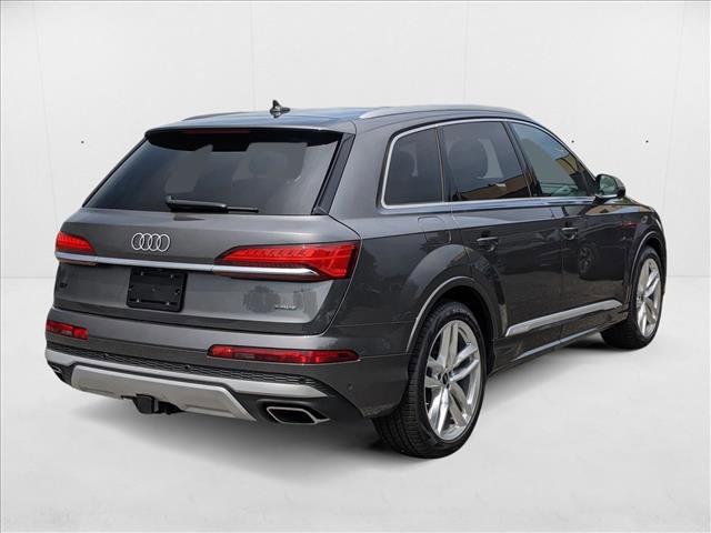 new 2025 Audi Q7 car, priced at $66,803