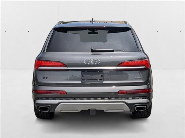 new 2025 Audi Q7 car, priced at $66,803