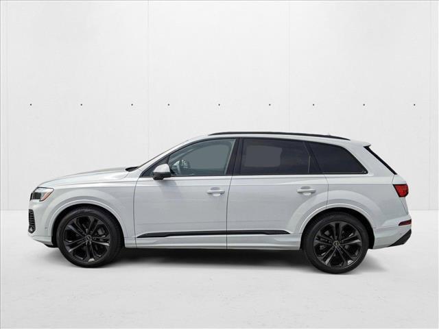 new 2025 Audi Q7 car, priced at $67,968