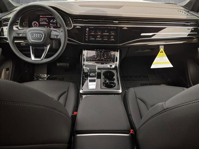 new 2025 Audi Q7 car, priced at $67,968