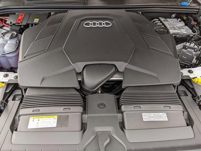 new 2025 Audi Q7 car, priced at $67,968