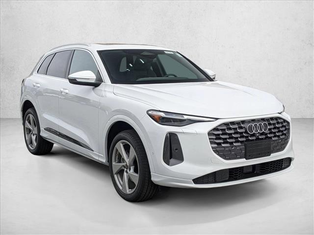 new 2025 Audi Q5 car, priced at $56,829
