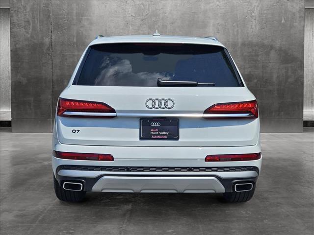 new 2025 Audi Q7 car, priced at $67,950