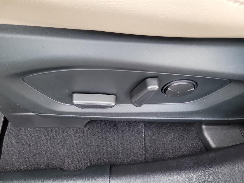 used 2020 Ford Explorer car, priced at $18,799