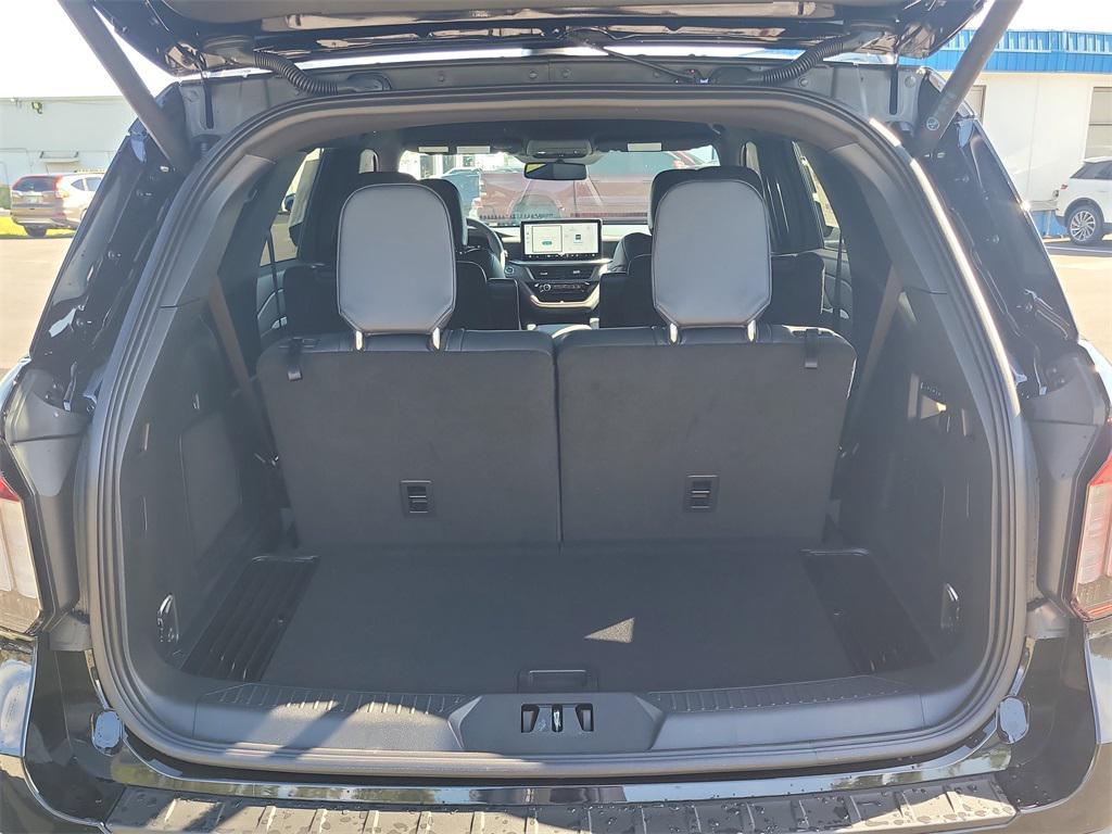 new 2025 Ford Explorer car, priced at $54,228