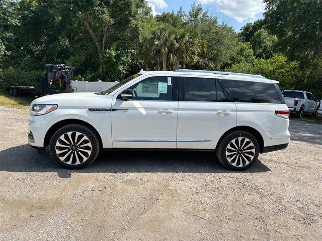 new 2024 Lincoln Navigator car