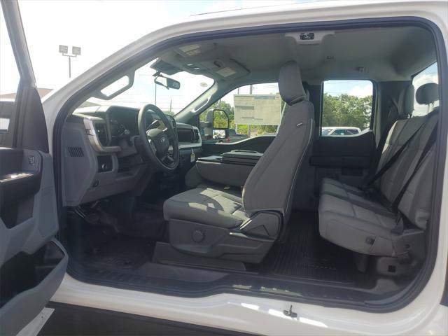 new 2025 Ford F-250 car, priced at $46,421