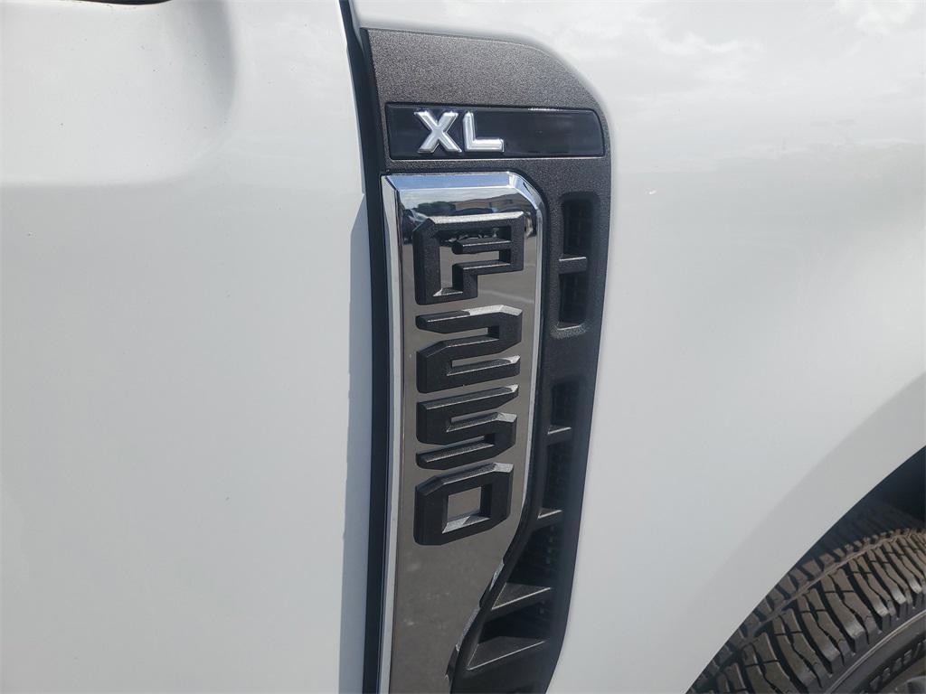 new 2025 Ford F-250 car, priced at $46,995