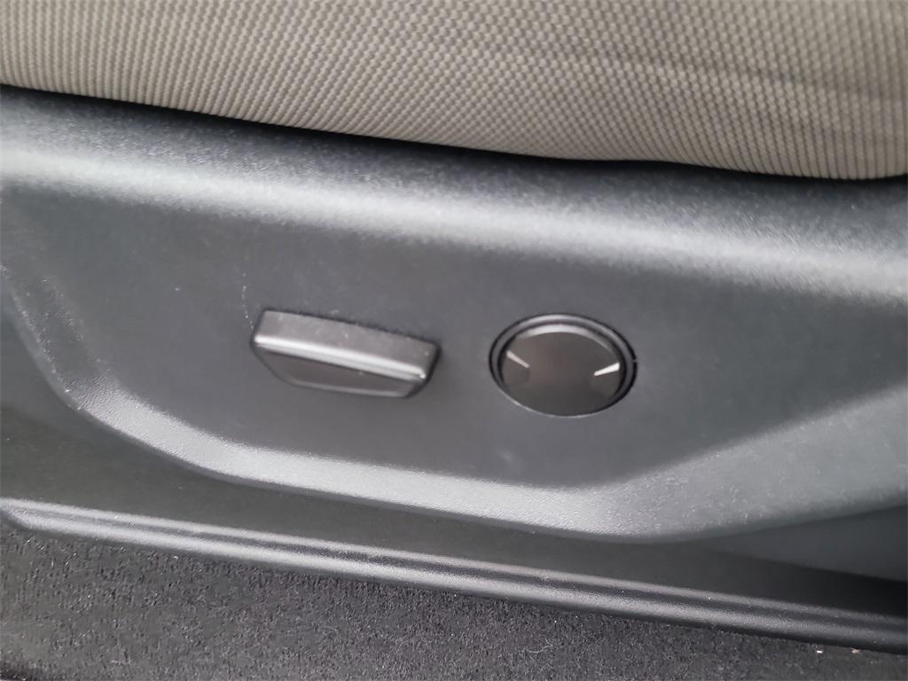 used 2022 Ford F-250 car, priced at $48,456