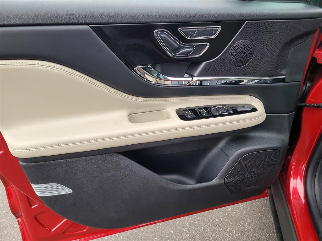 new 2025 Lincoln Corsair car, priced at $53,360