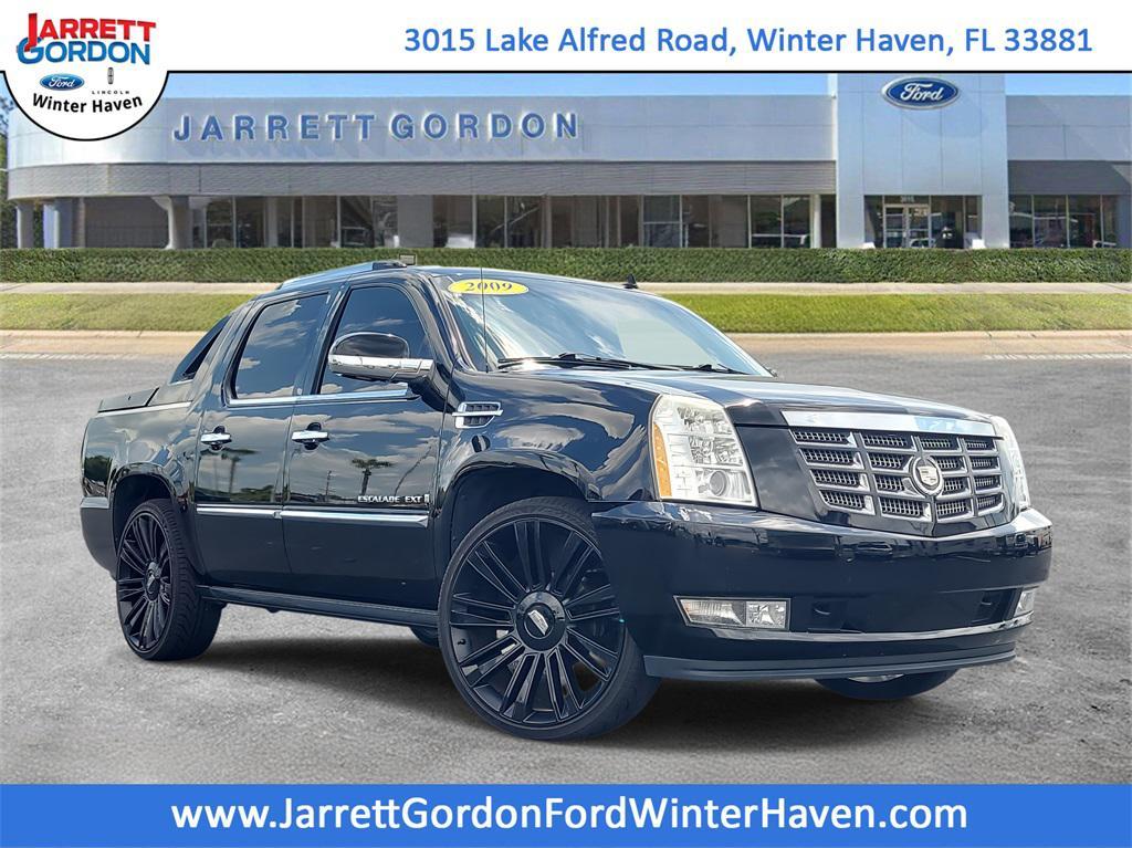used 2009 Cadillac Escalade EXT car, priced at $25,989