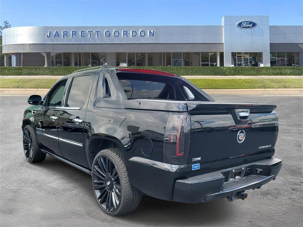 used 2009 Cadillac Escalade EXT car, priced at $25,989