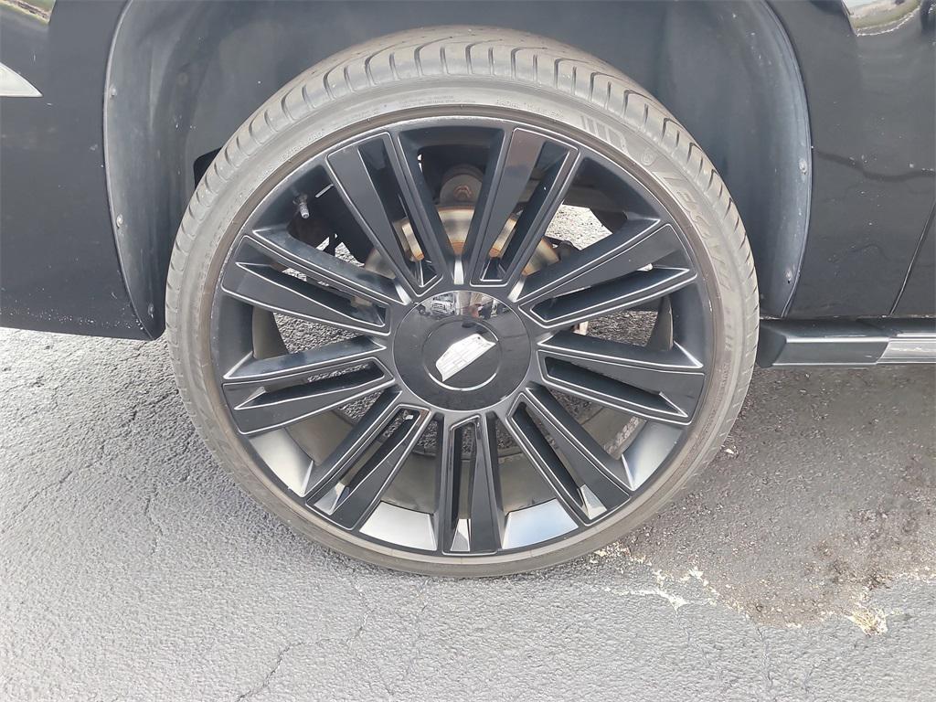 used 2009 Cadillac Escalade EXT car, priced at $25,989