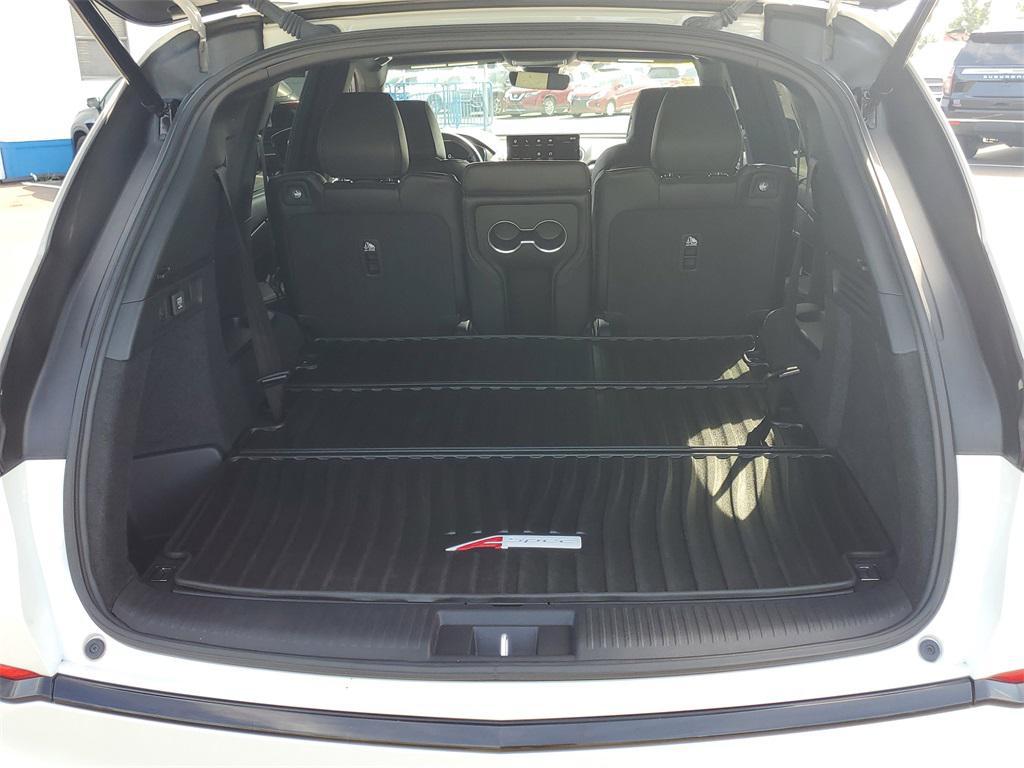 used 2022 Acura MDX car, priced at $39,800