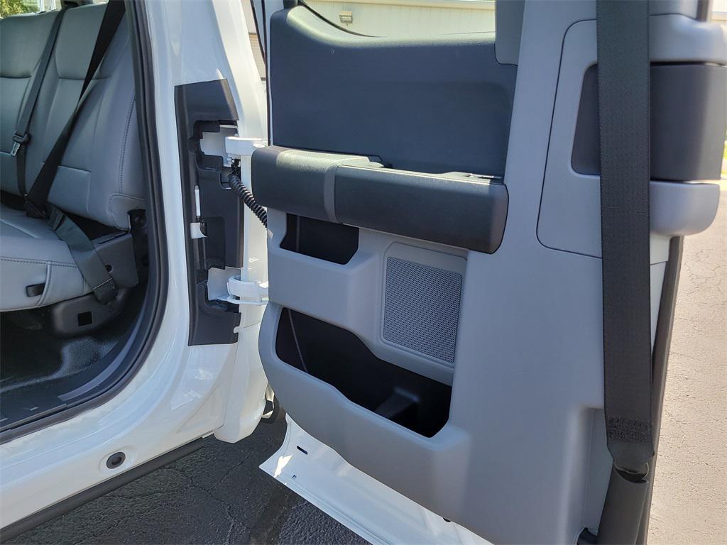 new 2025 Ford F-250 car, priced at $50,597