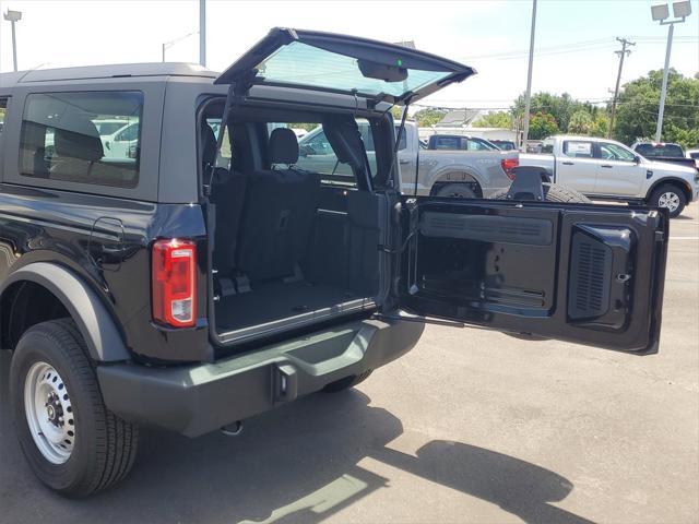 new 2025 Ford Bronco car, priced at $37,074