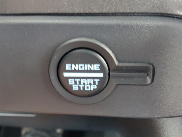 new 2025 Ford Bronco car, priced at $37,074