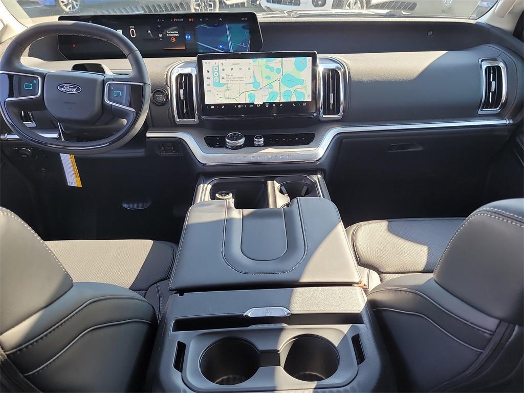 new 2025 Ford Expedition Max car, priced at $77,050