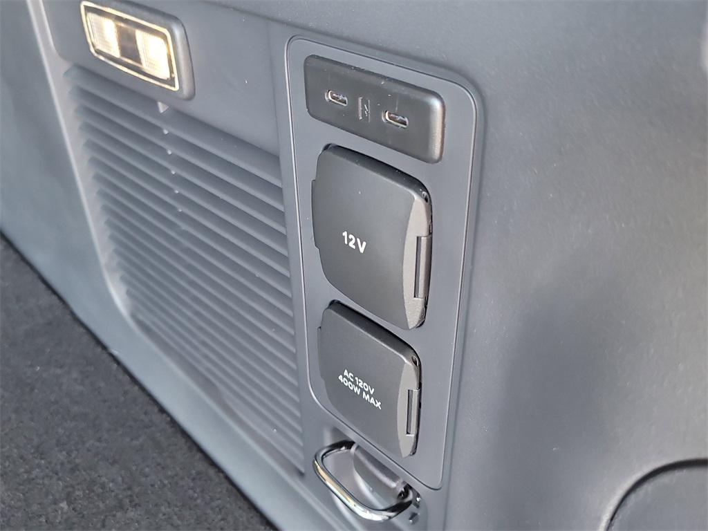 new 2025 Ford Expedition Max car, priced at $77,050