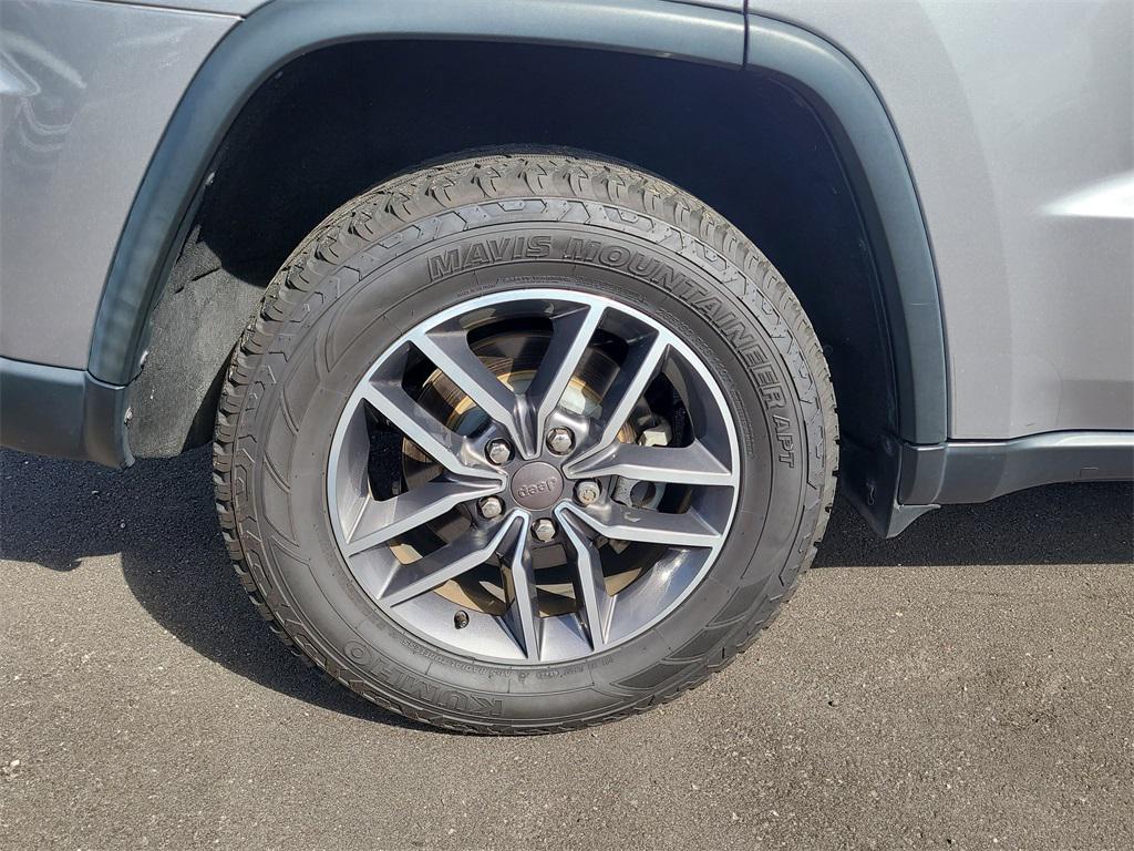 used 2019 Jeep Grand Cherokee car, priced at $13,905