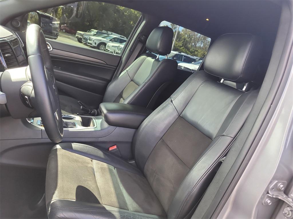 used 2019 Jeep Grand Cherokee car, priced at $13,905