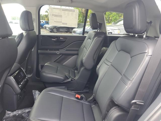 new 2025 Lincoln Aviator car, priced at $59,270