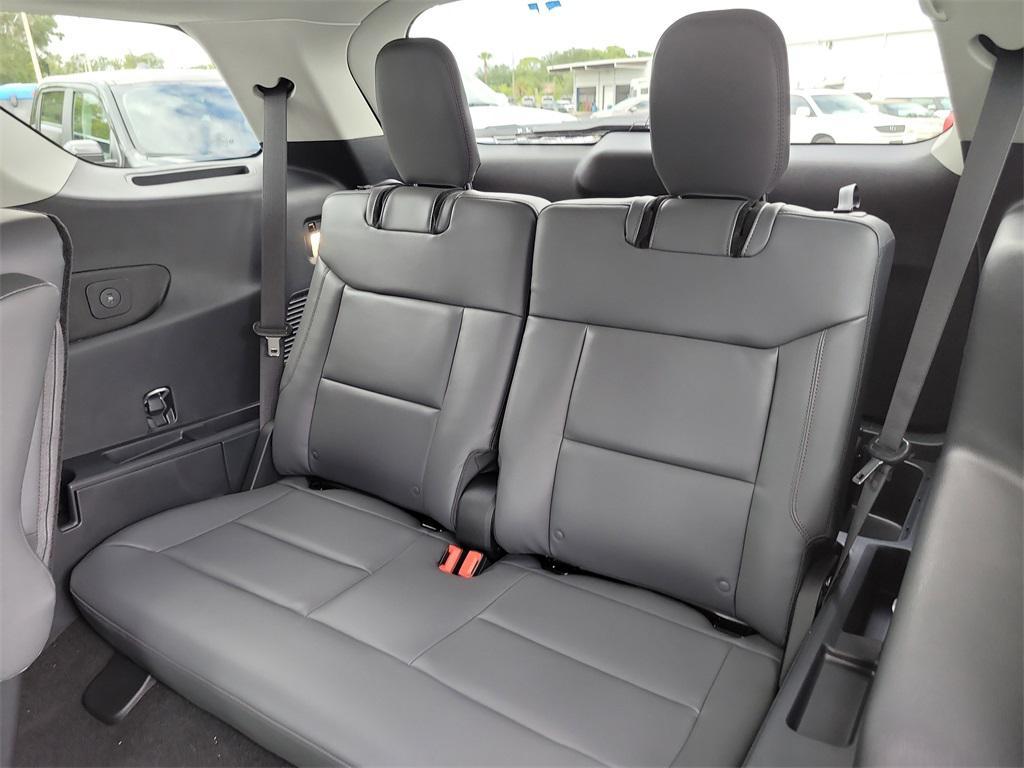 new 2025 Ford Explorer car, priced at $43,252