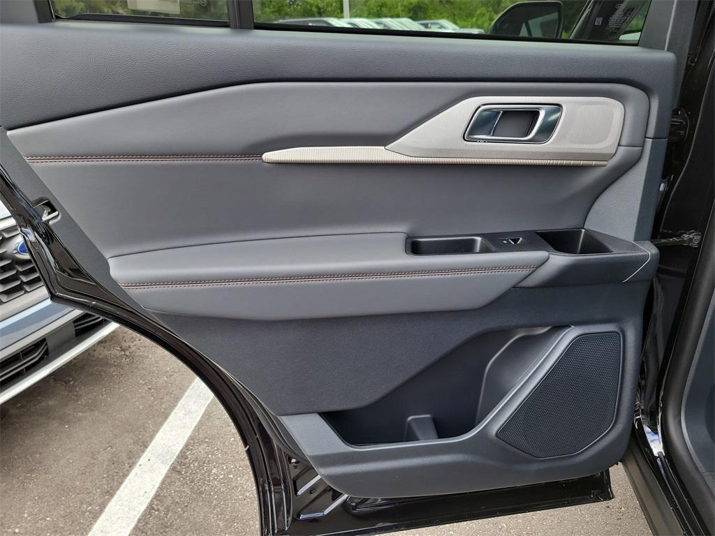 new 2025 Ford Explorer car, priced at $43,252