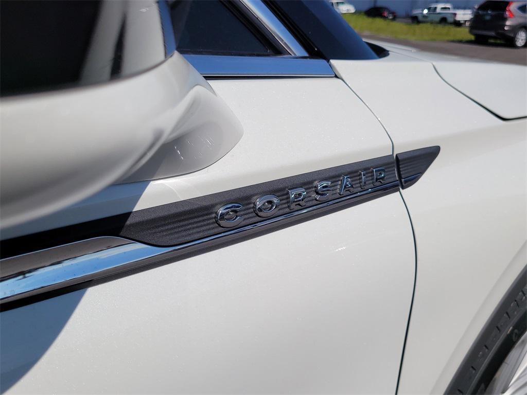 new 2025 Lincoln Corsair car, priced at $40,301