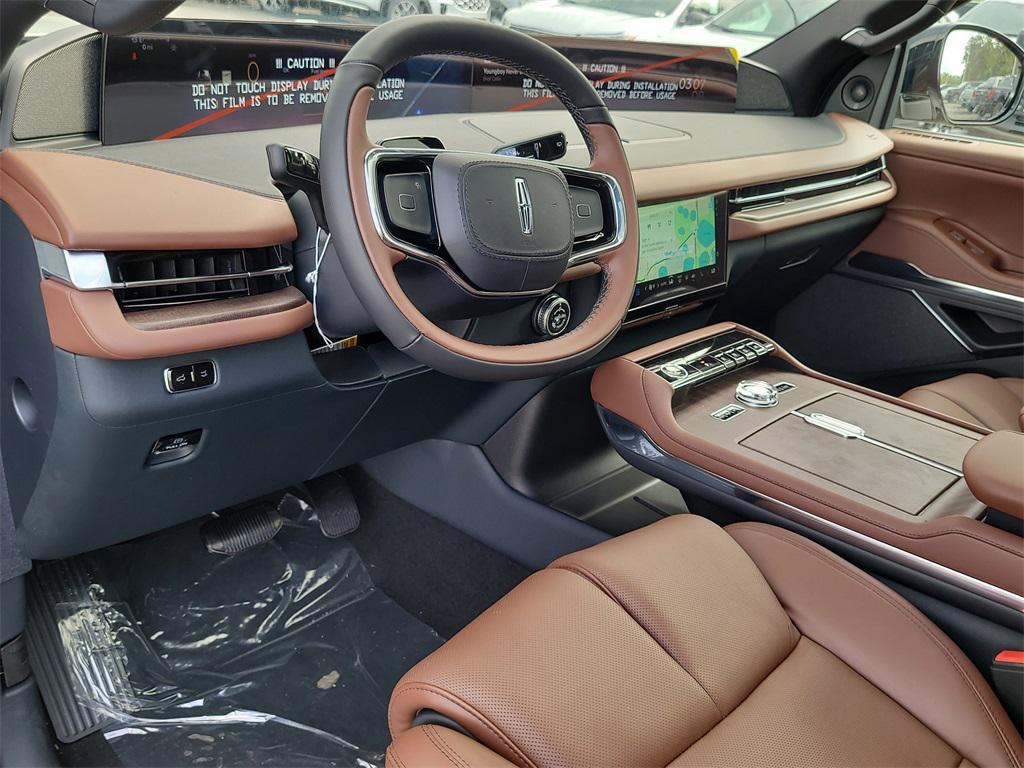 new 2025 Lincoln Navigator car, priced at $98,822