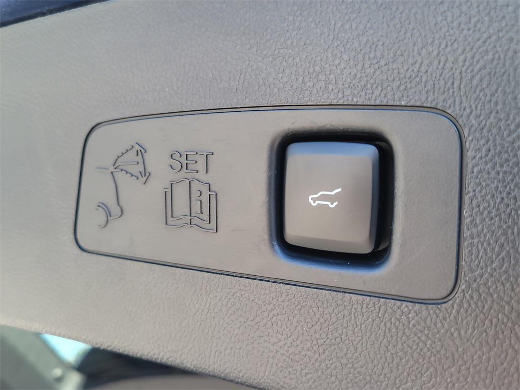 used 2021 Lincoln Corsair car, priced at $22,398