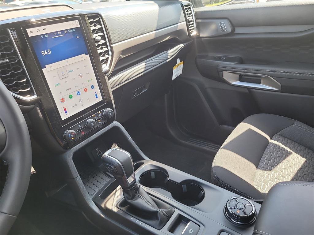 new 2025 Ford Ranger car, priced at $40,384