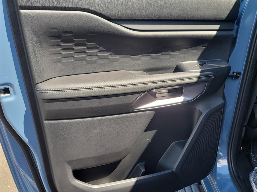 new 2025 Ford Ranger car, priced at $40,384