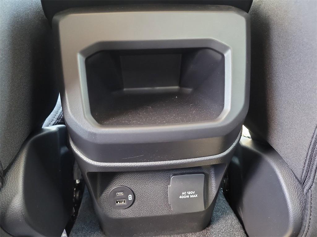 new 2025 Ford Ranger car, priced at $40,384