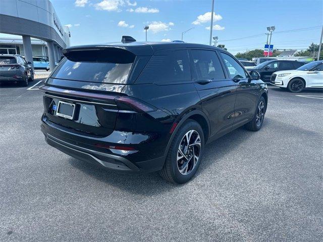 new 2024 Lincoln Nautilus car