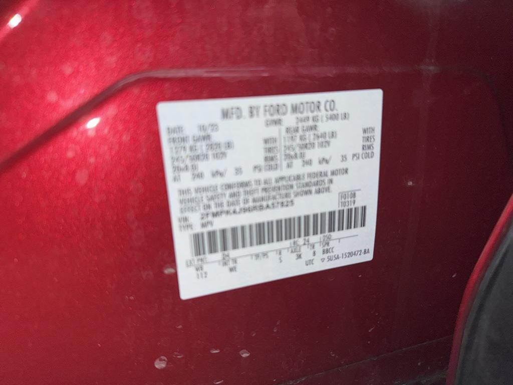 used 2024 Ford Edge car, priced at $31,947
