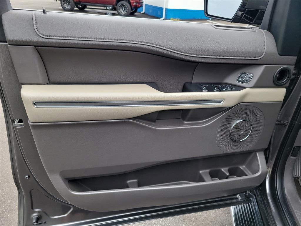 used 2021 Ford Expedition Max car, priced at $39,500