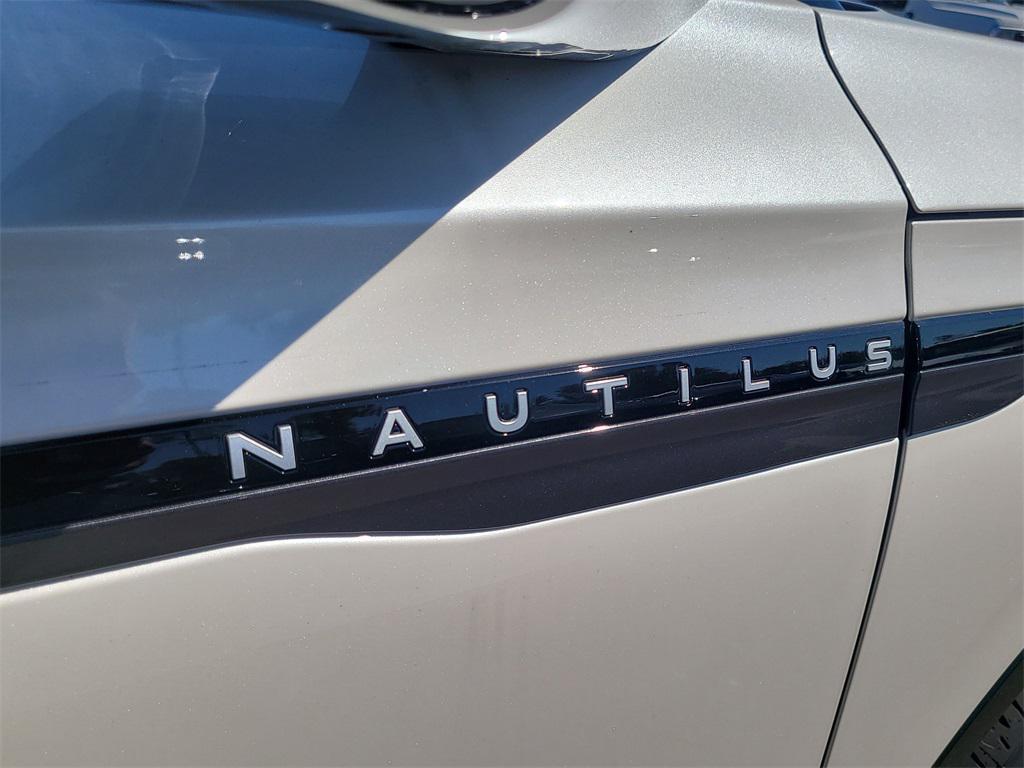 new 2026 Lincoln Nautilus car, priced at $70,445