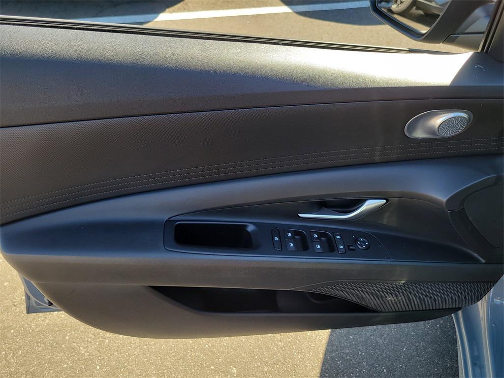 used 2022 Hyundai Elantra car, priced at $15,797