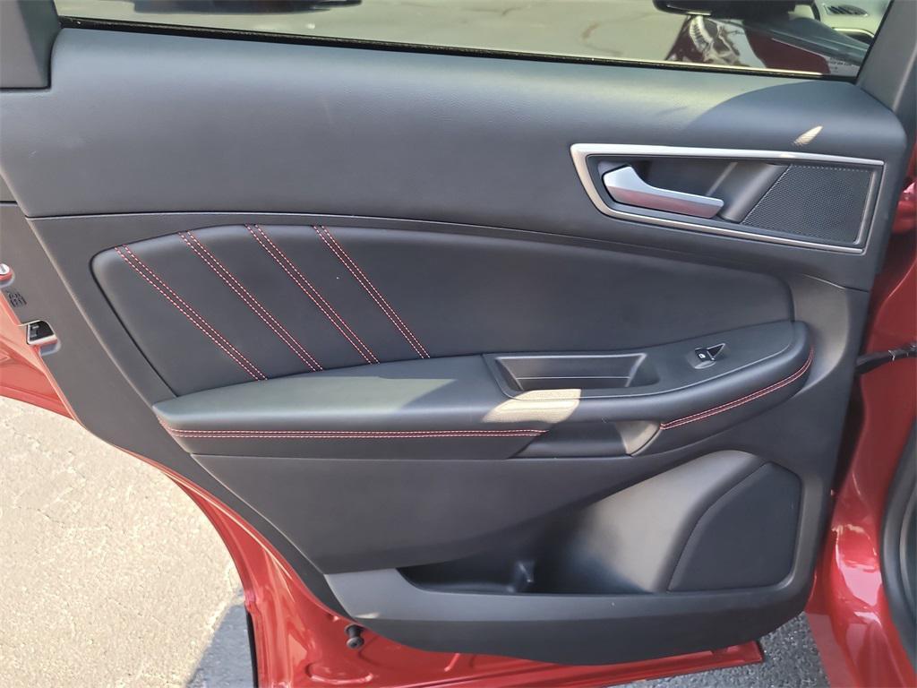 used 2021 Ford Edge car, priced at $19,979