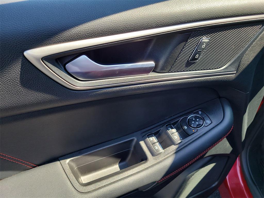 used 2021 Ford Edge car, priced at $19,979