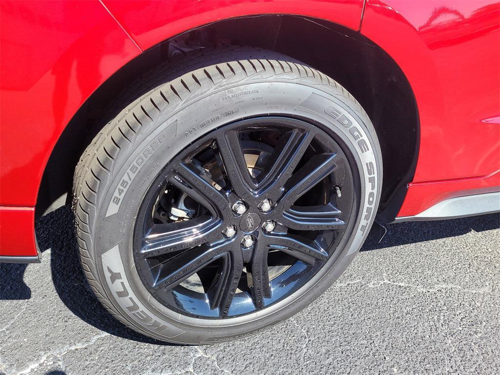 used 2021 Ford Edge car, priced at $19,979