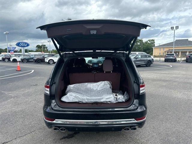 new 2024 Lincoln Aviator car