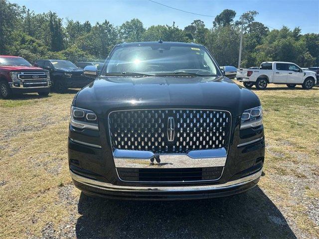 new 2024 Lincoln Navigator L car