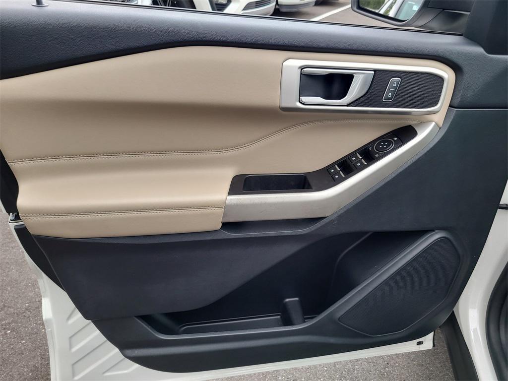 used 2022 Ford Explorer car, priced at $29,638